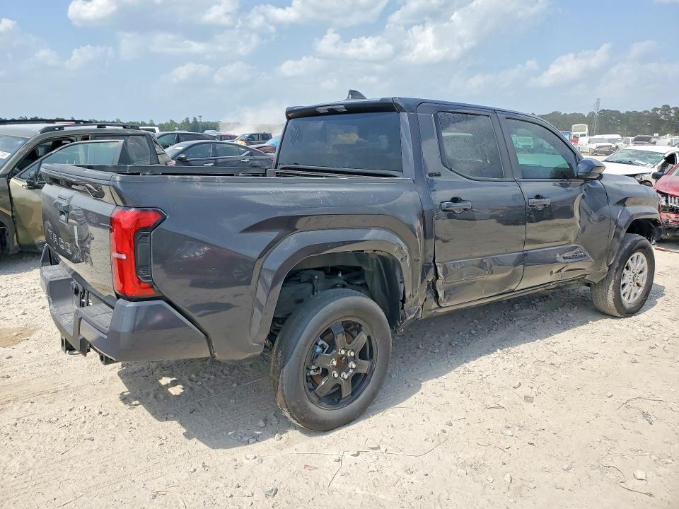 2025 TOYOTA TACOMA SR5 — Фото 3 из 13