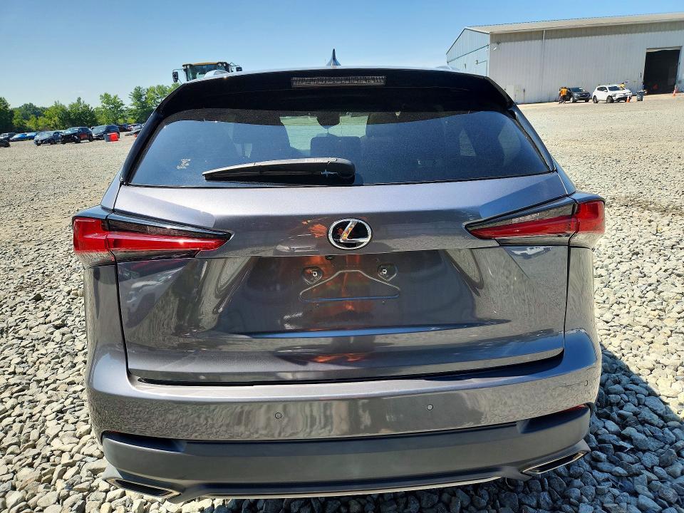 2021 LEXUS NX 300 F SPORT — Фото 6 из 12