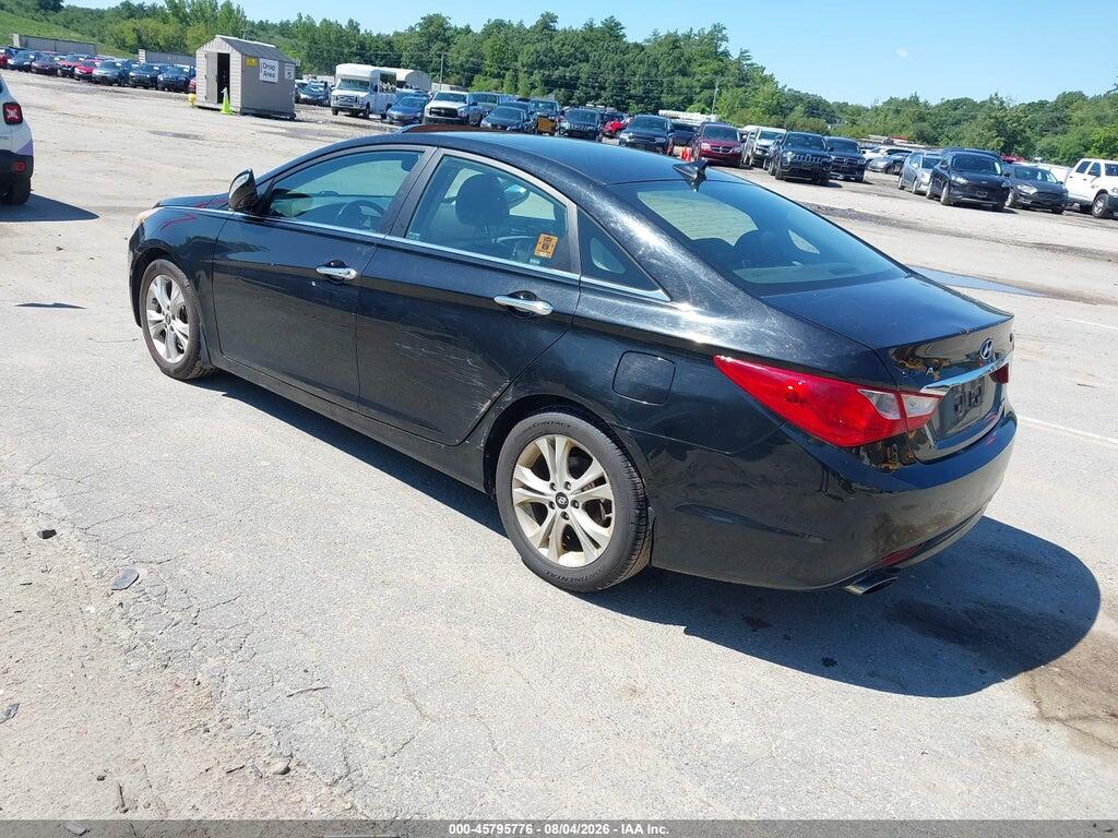 5NPEC4AB9BH298932 2011 HYUNDAI SONATA photo no. 3