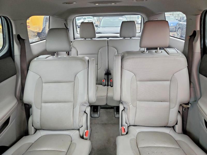 2017 GMC ACADIA SLT-1 — Фото 10 из 13