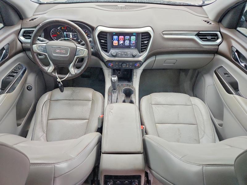 2017 GMC ACADIA SLT-1 — Фото 8 из 13