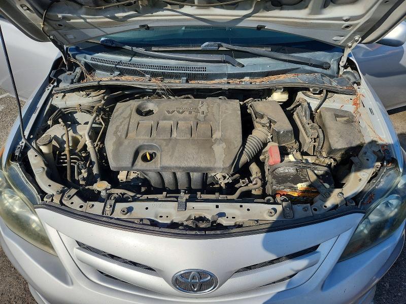 2T1BU4EE5BC613698 2011 TOYOTA COROLLA photo no. 11