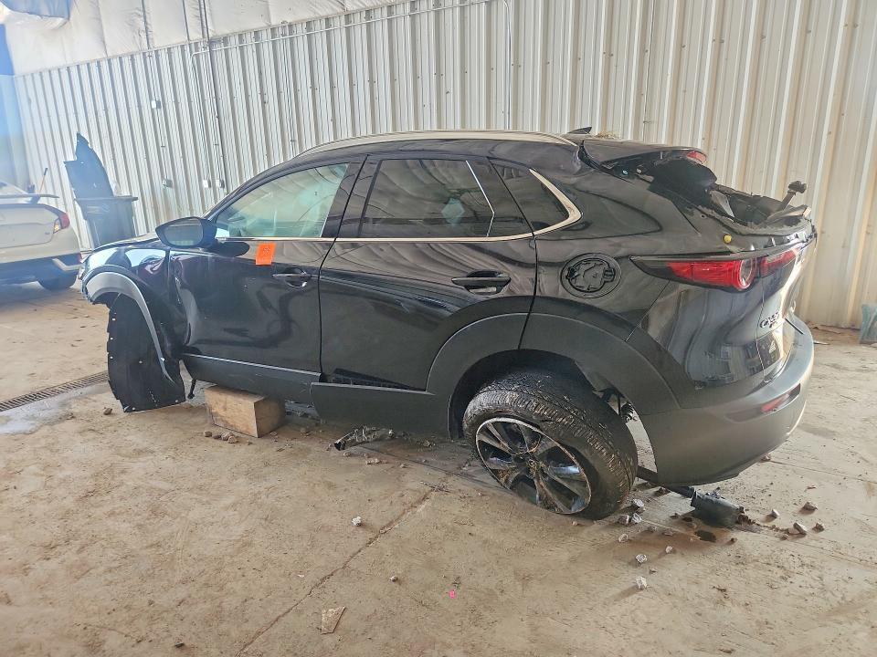 2021 MAZDA CX-30 PREMIUM PLUS — Фото 2 из 12
