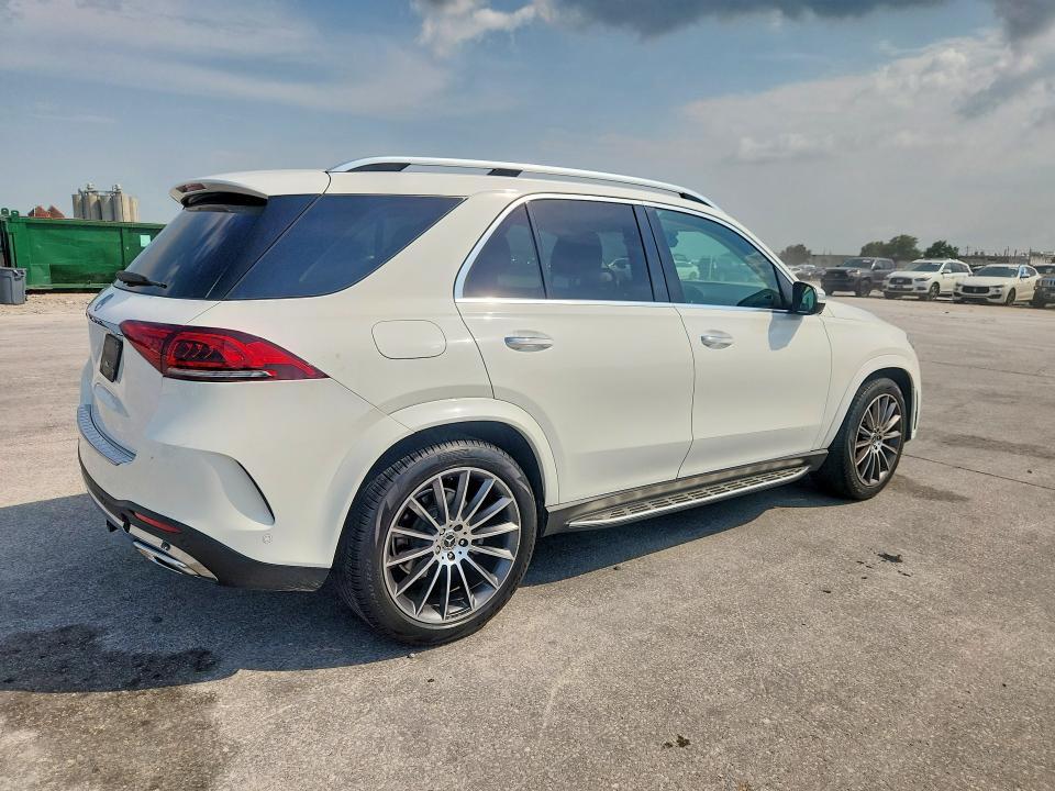 2021 MERCEDES-BENZ GLE 350 — Фото 3 из 13