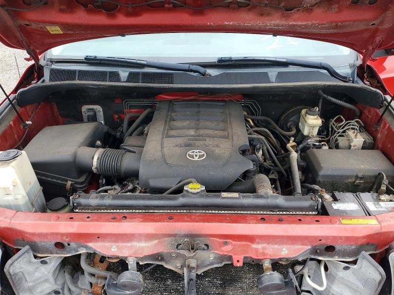 2011 TOYOTA TUNDRA DOUBLE CAB SR5 — Фото 11 из 12