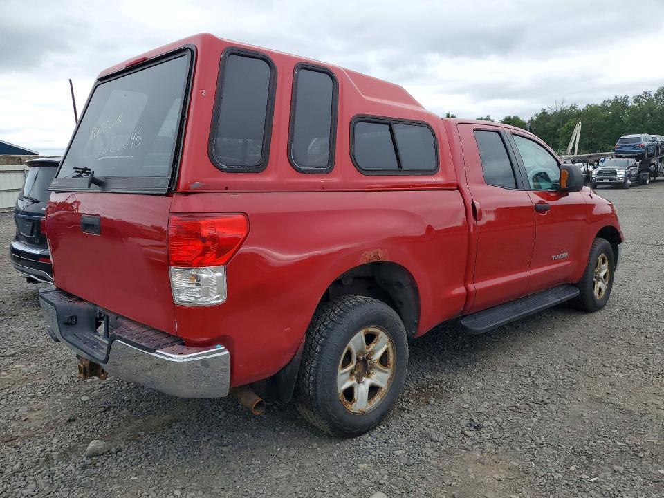 2011 TOYOTA TUNDRA DOUBLE CAB SR5 — Фото 3 из 12