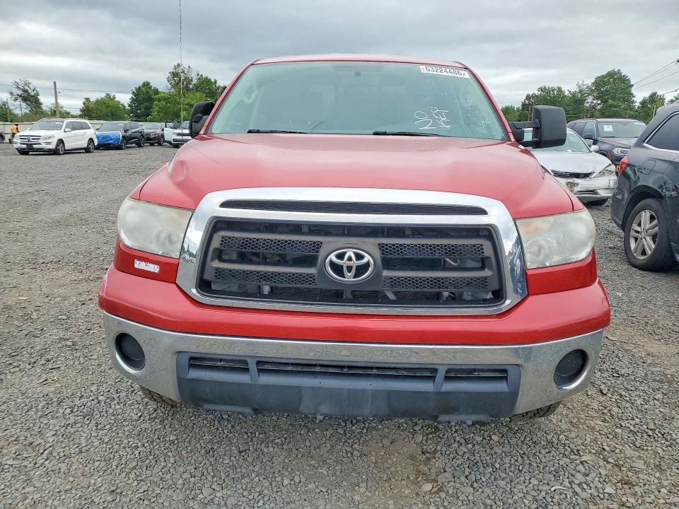 2011 TOYOTA TUNDRA DOUBLE CAB SR5 — Фото 5 из 12