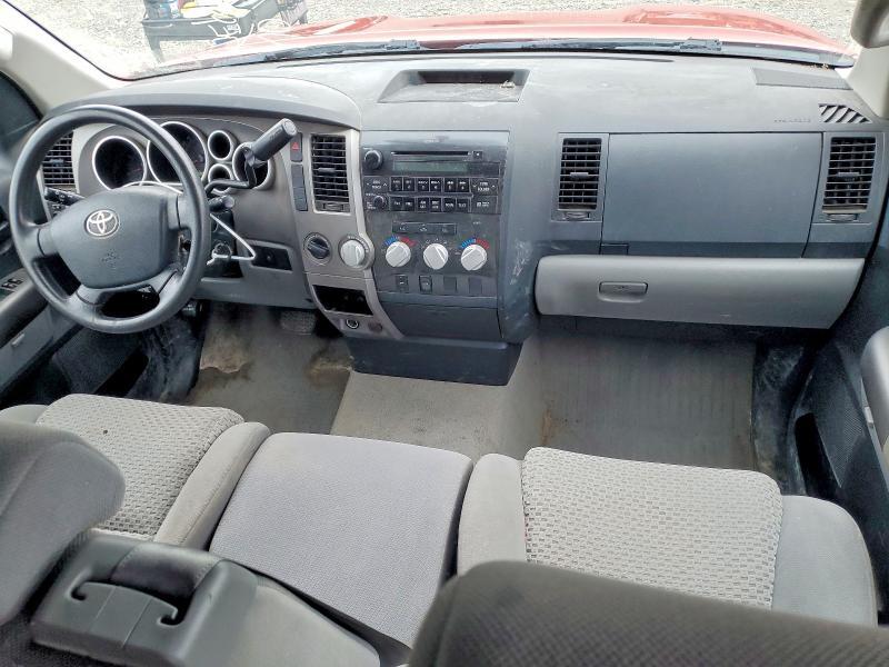2011 TOYOTA TUNDRA DOUBLE CAB SR5 — Фото 8 из 12
