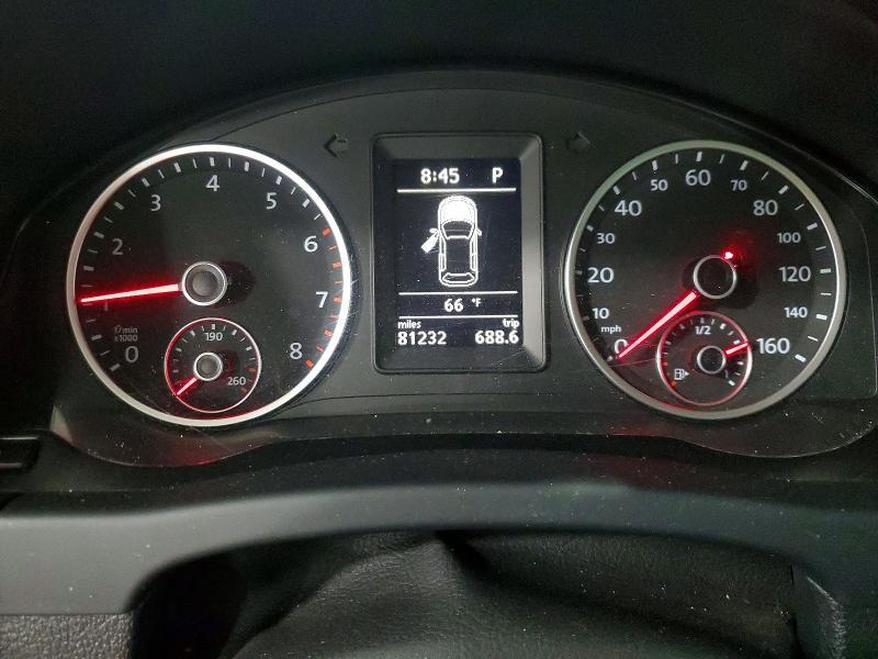 2011 VOLKSWAGEN TIGUAN S — Фото 9 из 12