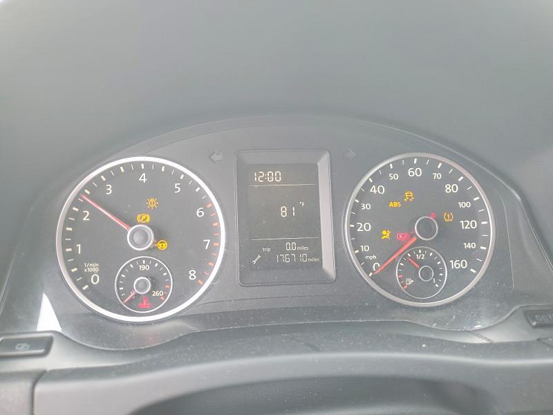 2011 VOLKSWAGEN TIGUAN S — Фото 9 из 13