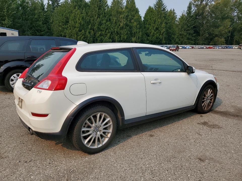 2011 VOLVO C30 T5 — Фото 3 из 14