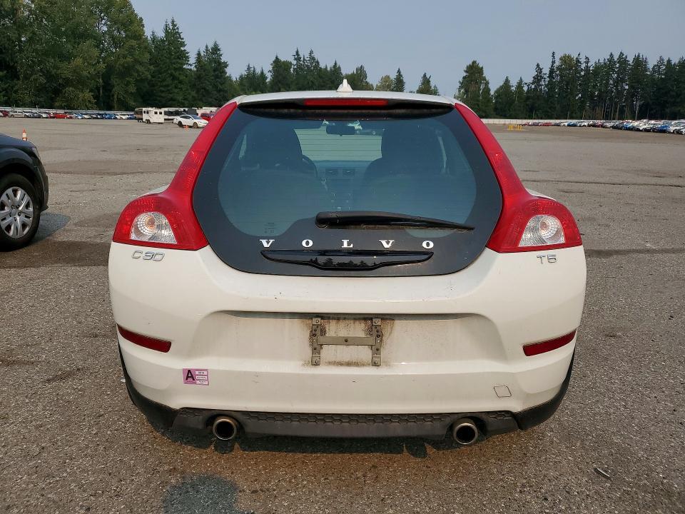 2011 VOLVO C30 T5 — Фото 6 из 14