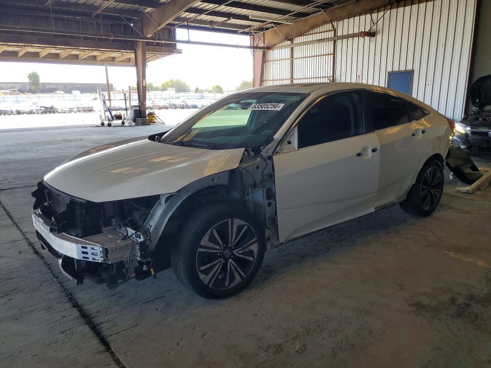 19XFC1F34HE209589 2017 HONDA CIVIC photo no. 1