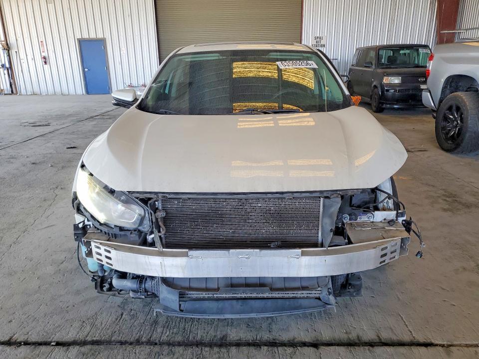 19XFC1F34HE209589 2017 HONDA CIVIC photo no. 5