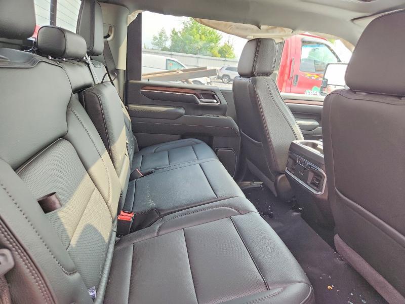 2026 GMC SIERRA K2500 DENALI — Фото 10 из 12
