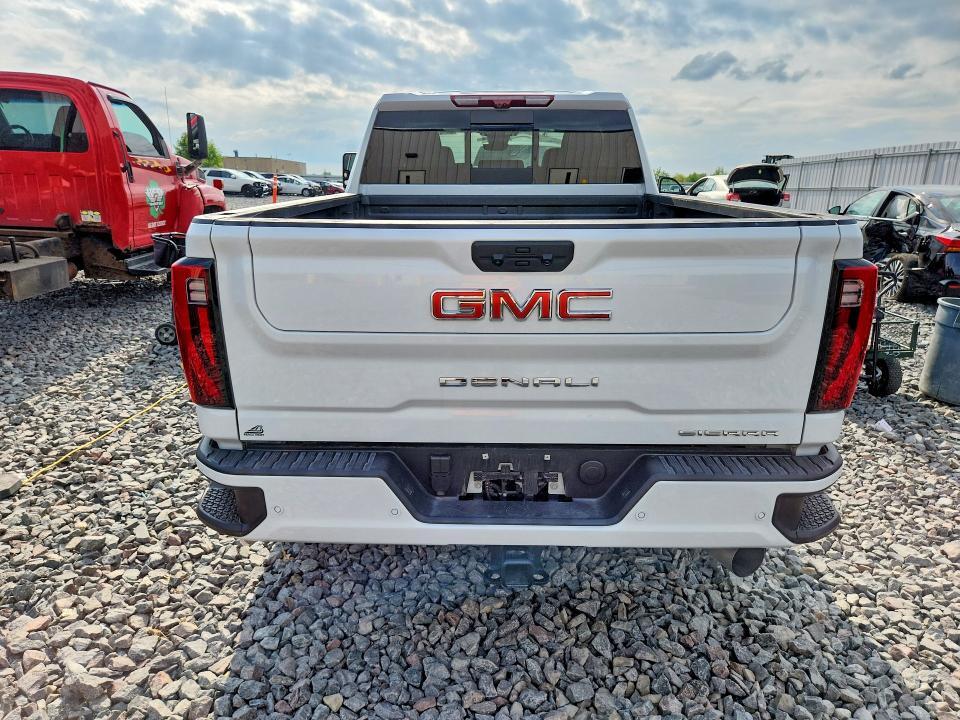 2026 GMC SIERRA K2500 DENALI — Фото 6 из 12