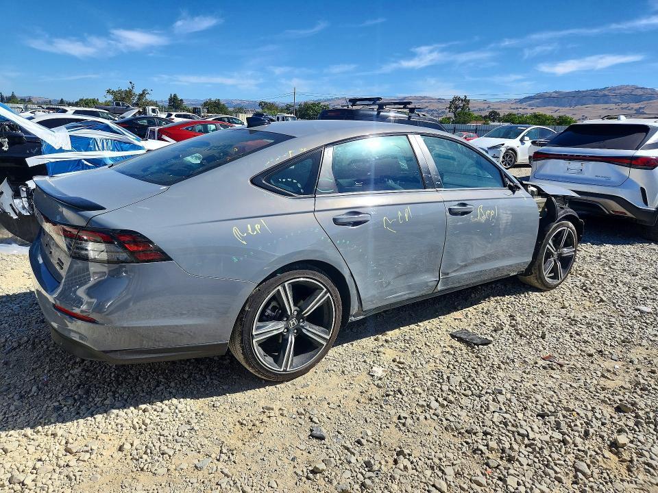 2026 HONDA ACCORD HYBRID SPORT — Фото 3 из 13