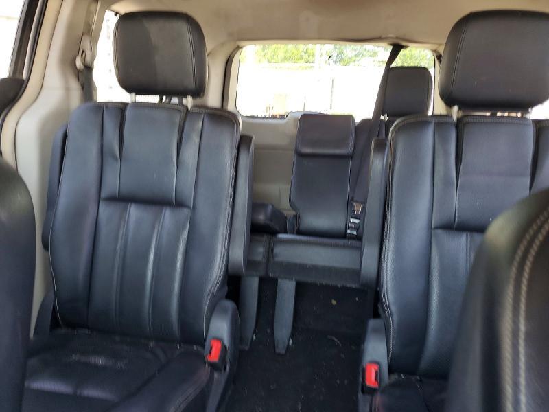 2014 CHRYSLER TOWN & COUNTRY TOURING L — Фото 10 из 13