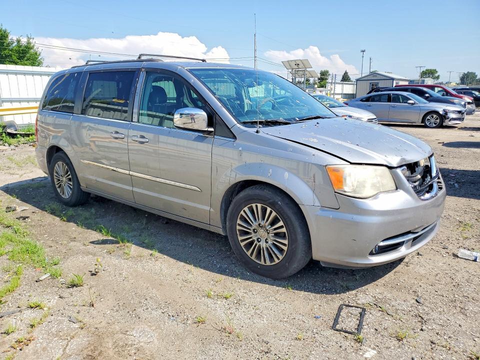 2014 CHRYSLER TOWN & COUNTRY TOURING L — Фото 4 из 13