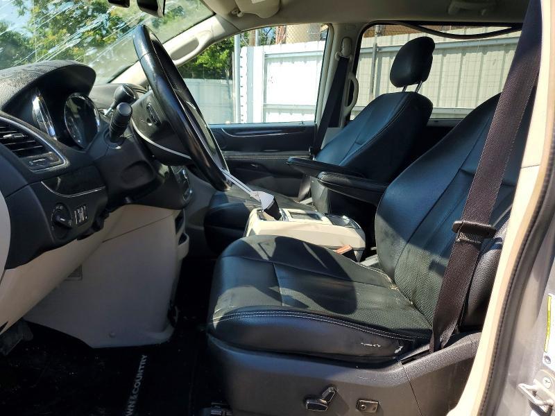 2014 CHRYSLER TOWN & COUNTRY TOURING L — Фото 7 из 13