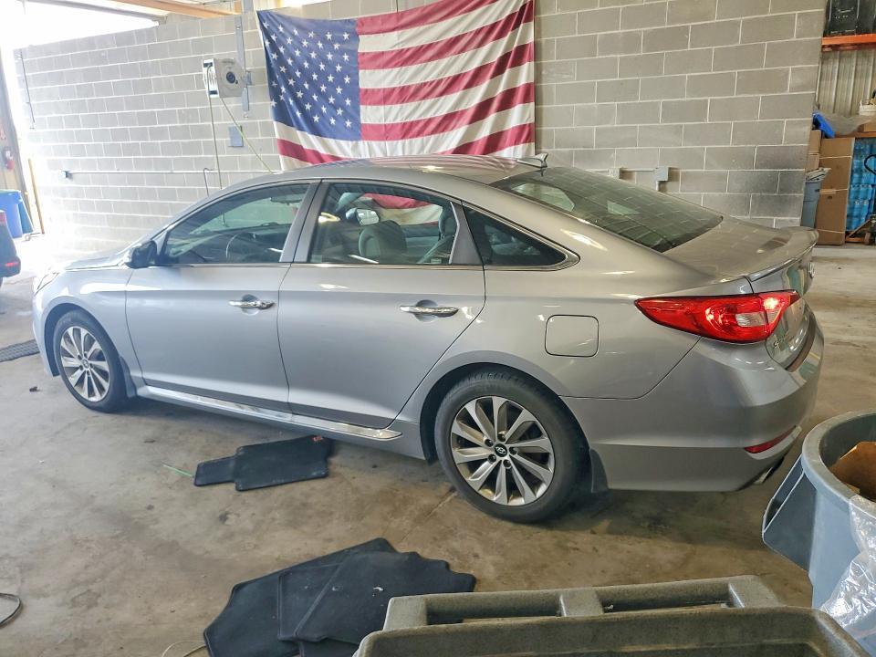 2017 HYUNDAI SONATA SPORT — Фото 2 из 12