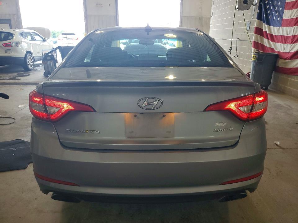 2017 HYUNDAI SONATA SPORT — Фото 6 из 12