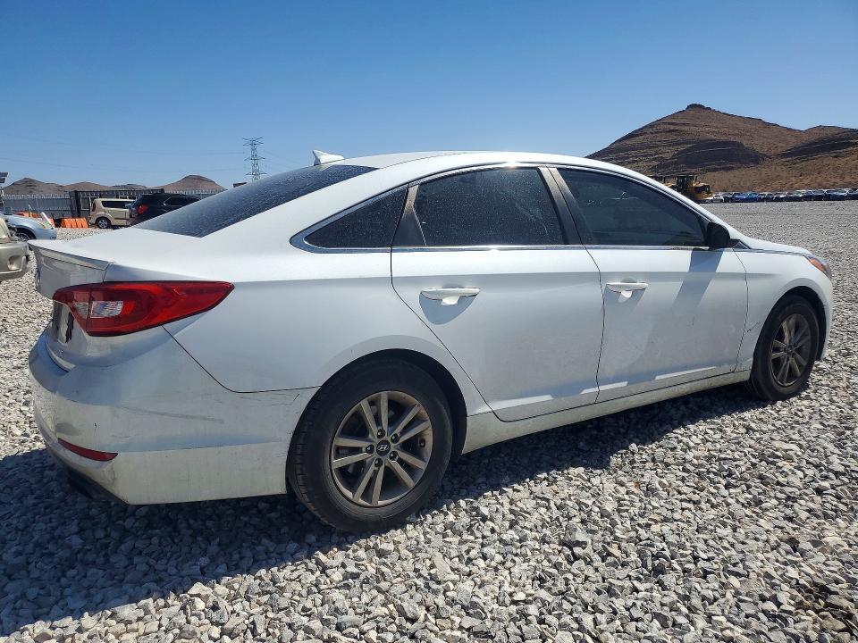 2017 HYUNDAI SONATA SE — Фото 3 из 12