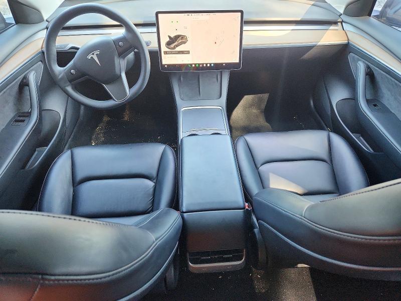 2021 TESLA MODEL 3 — Фото 8 из 12