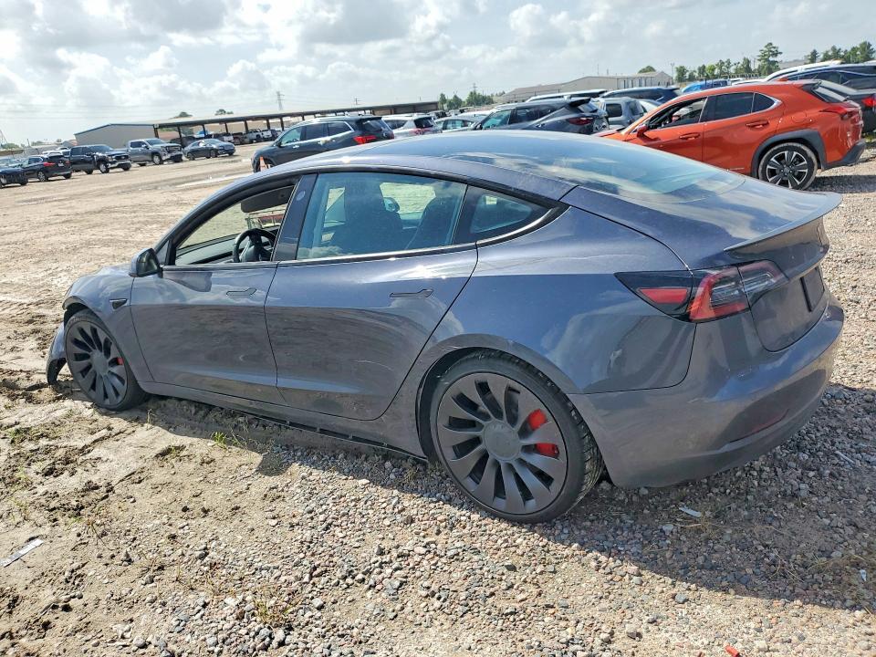 2021 TESLA MODEL 3 — Фото 2 из 12