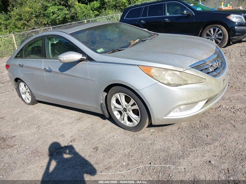 5NPEC4AC6BH113342 2011 HYUNDAI SONATA photo no. 1