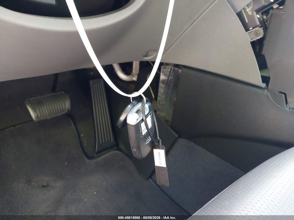 5NPEC4AC6BH113342 2011 HYUNDAI SONATA photo no. 11