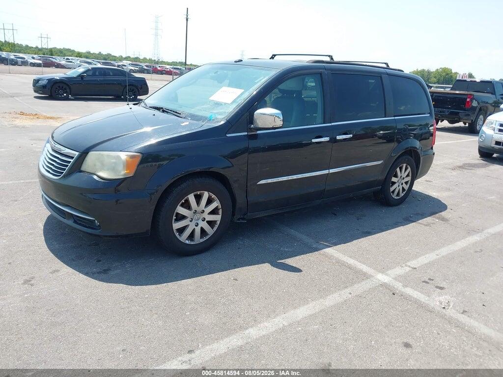 2A4RR8DG7BR684065 2011 CHRYSLER TOWN & COUNTRY photo no. 2