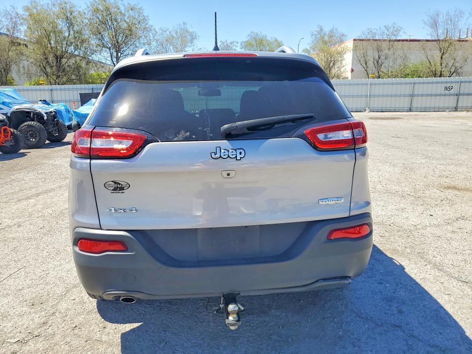 2017 JEEP CHEROKEE LATITUDE — Фото 6 из 13