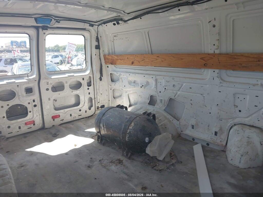 1FTNE2EL8BDA19638 2011 FORD E-250 photo no. 8