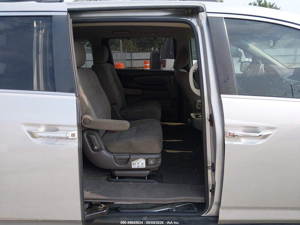 5FNRL5H47BB086527 2011 HONDA ODYSSEY photo no. 8