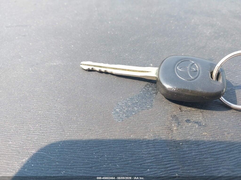 5TDKK3DC0BS166253 2011 TOYOTA SIENNA photo no. 11