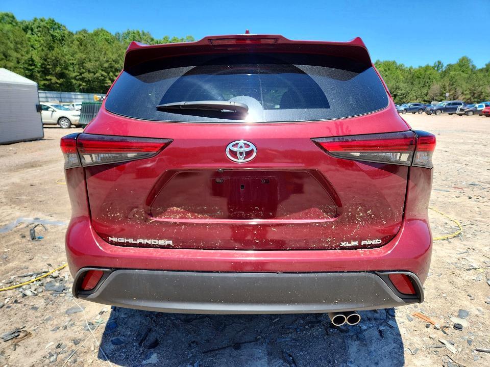 2021 TOYOTA HIGHLANDER XLE — Фото 6 из 13