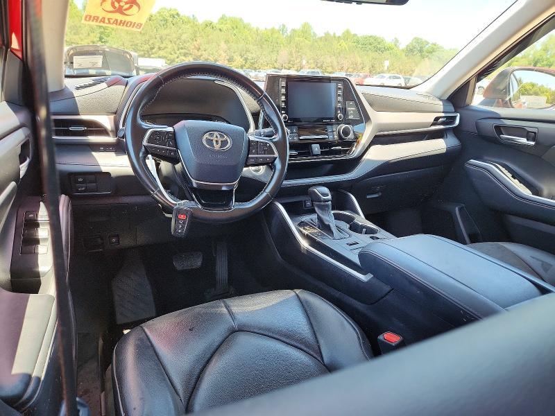 2021 TOYOTA HIGHLANDER XLE — Фото 8 из 13