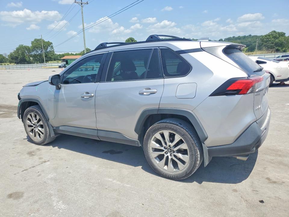 2021 TOYOTA RAV4 XLE PREMIUM — Фото 2 из 12