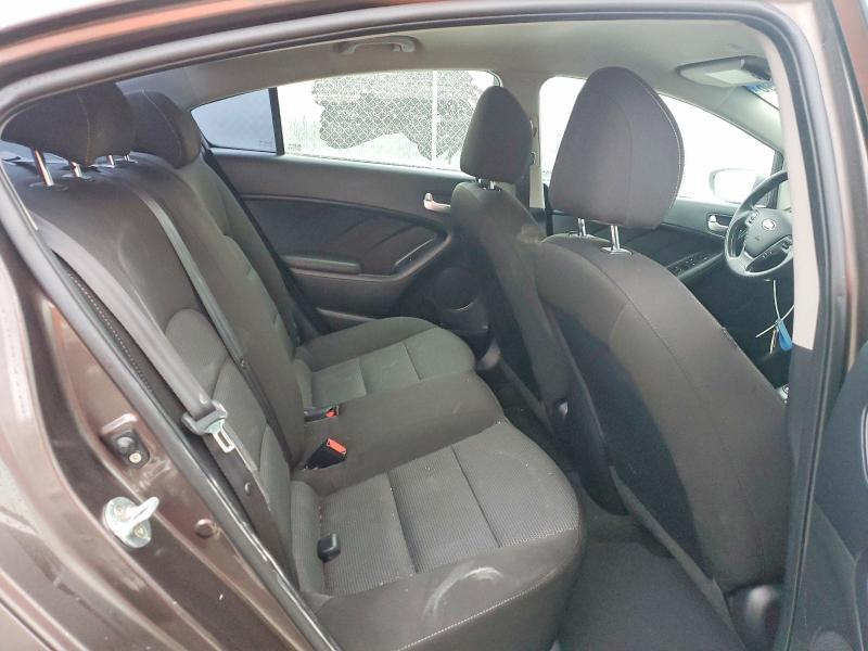 2017 KIA FORTE LX — Фото 10 из 12
