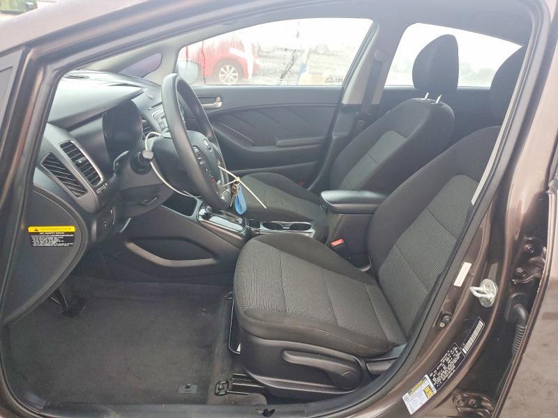 2017 KIA FORTE LX — Фото 7 из 12