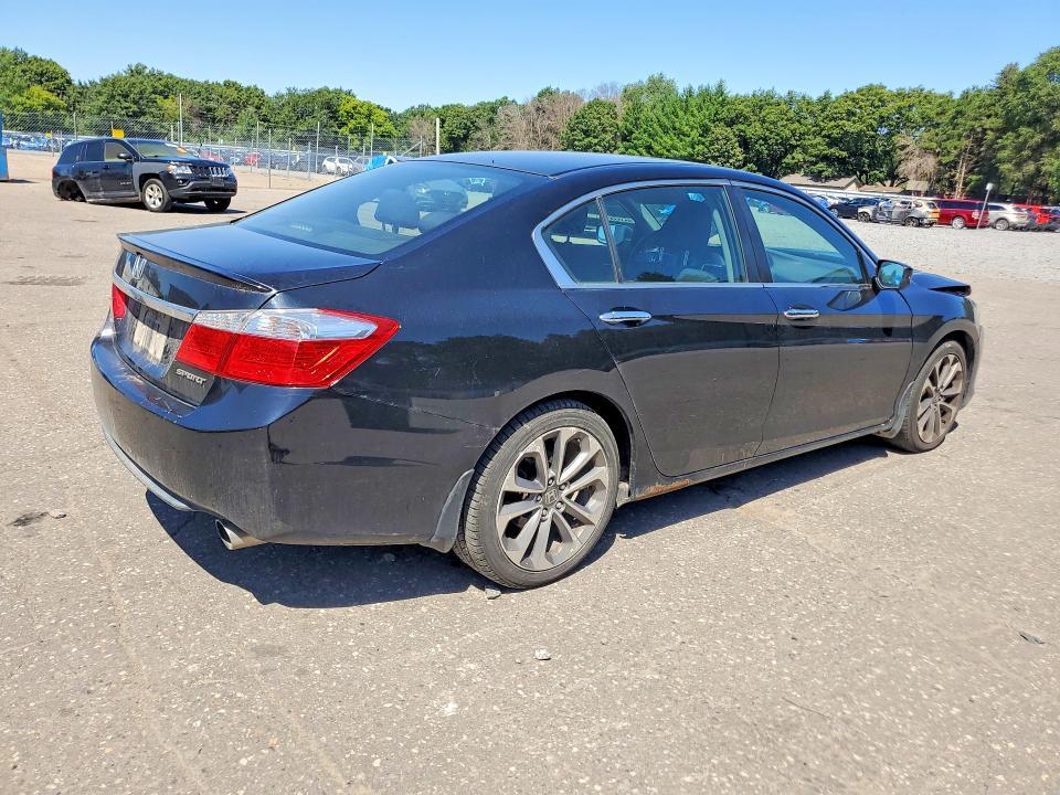 2014 HONDA ACCORD SPORT — Фото 3 из 12