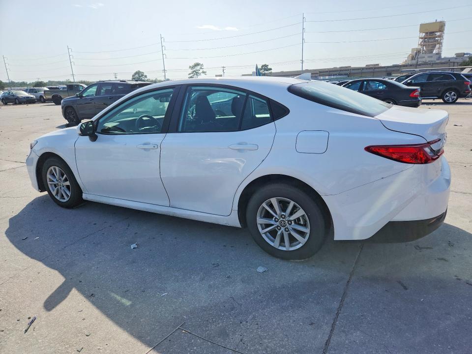 2026 TOYOTA CAMRY HYBRID LE — Фото 2 из 12
