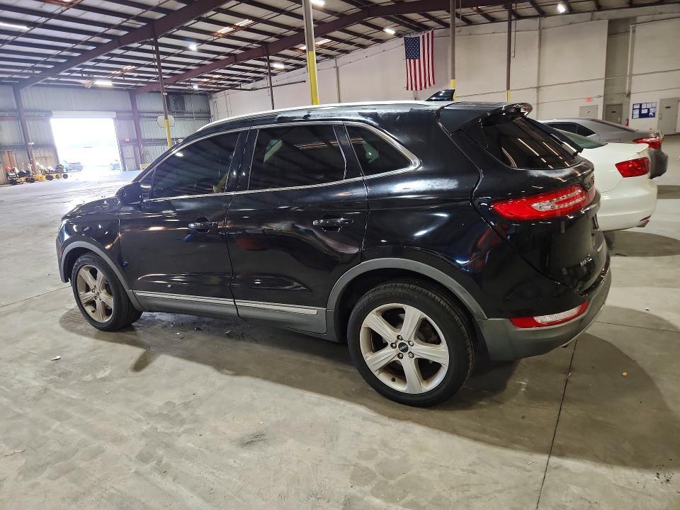 2017 LINCOLN MKC PREMIERE — Фото 2 из 13