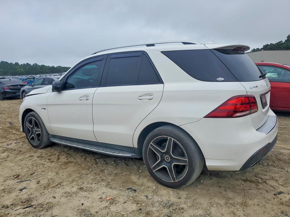 2017 MERCEDES-BENZ GLE 43 AMG — Фото 2 из 13