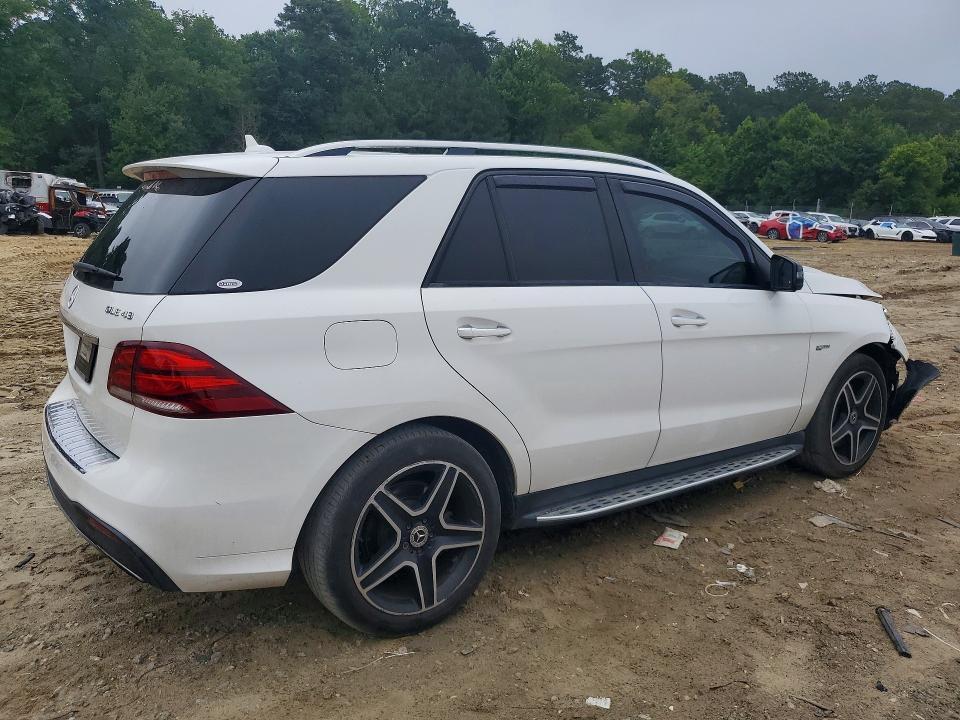 2017 MERCEDES-BENZ GLE 43 AMG — Фото 3 из 13