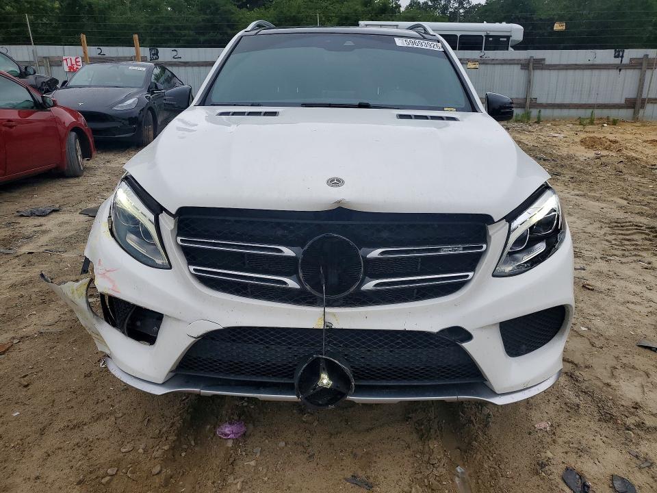 2017 MERCEDES-BENZ GLE 43 AMG — Фото 5 из 13