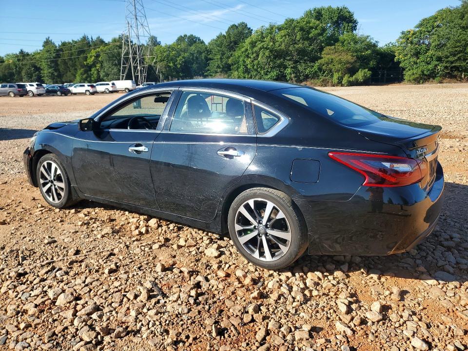 2017 NISSAN ALTIMA 2.5 SR — Фото 2 из 12
