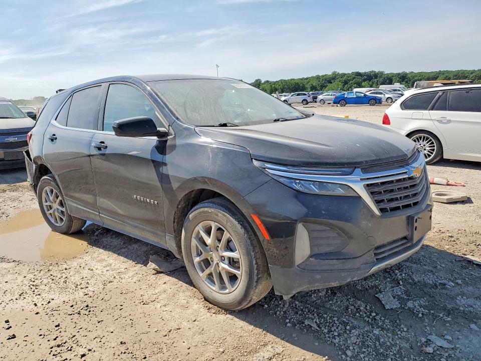 2022 CHEVROLET EQUINOX LT — Фото 4 из 13