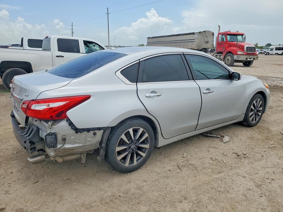 2017 NISSAN ALTIMA 2.5 SV — Фото 3 из 13